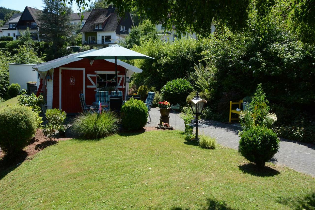 Ferienwohnung Burgblick Bilstein Buitenkant foto
